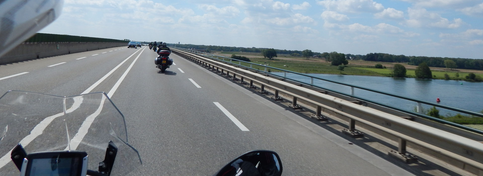 Motorrijbewijspoint Echt Spoedcursus motorrijlessen